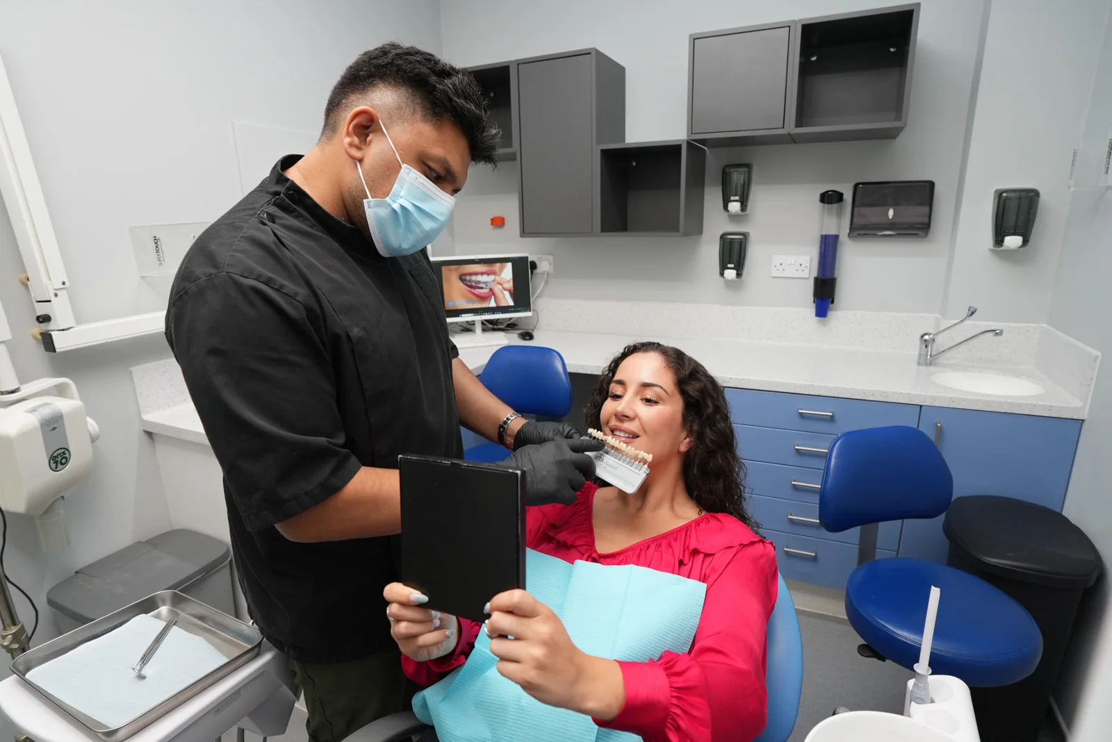 Treatment planning consultation at Welling Dental Studio
